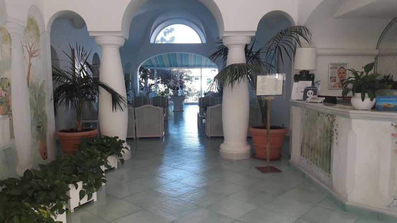 Imagen de los interiores del Hotel Floridiana Terme. Foto 18
