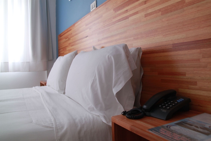 Imagen de la habitación del Hotel Florinda, PUNTA DEL ESTE. Foto 2