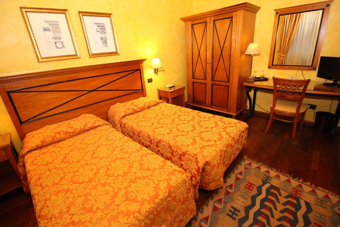 Imagen de la habitación del Hotel Florio Oper&agrave; Palermo Central. Foto 10