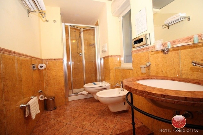 Imagen de la habitación del Hotel Florio Oper&agrave; Palermo Central. Foto 12