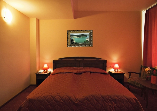 Imagen de la habitación del Hotel Floris, Cheia. Foto 10