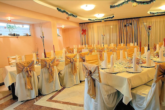 Imagen de los interiores del Hotel Floris, Cheia. Foto 18