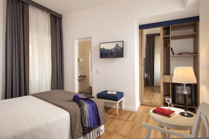 Imagen de la habitación del Hotel Floris, Termini. Foto 11