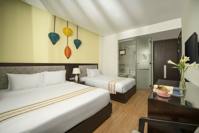 Imagen de la habitación del Hotel Flower. Foto 19