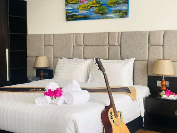 Imagen de la habitación del Hotel Flower. Foto 33