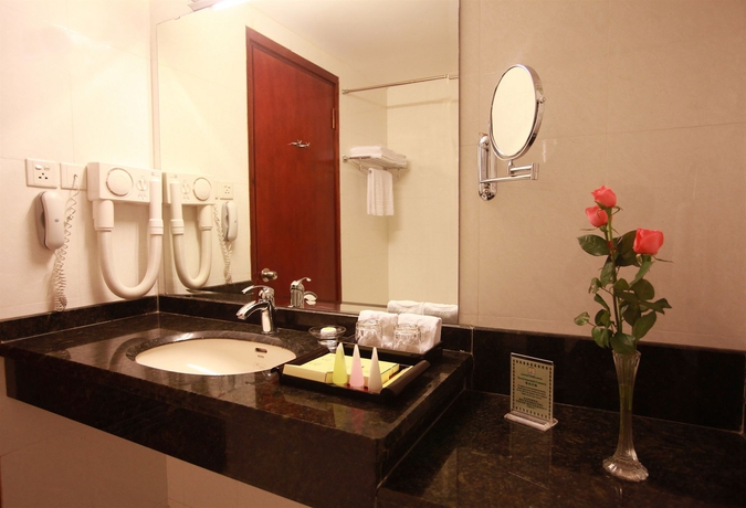 Imagen de la habitación del Hotel Flower Garden. Foto 6