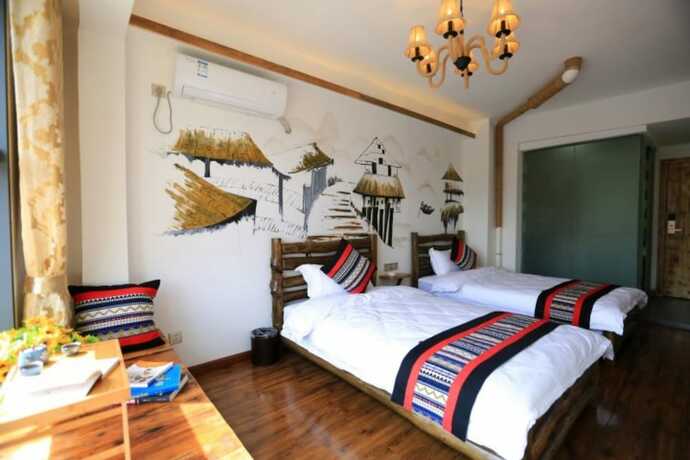 Imagen de la habitación del Hotel Flower House. Foto 14