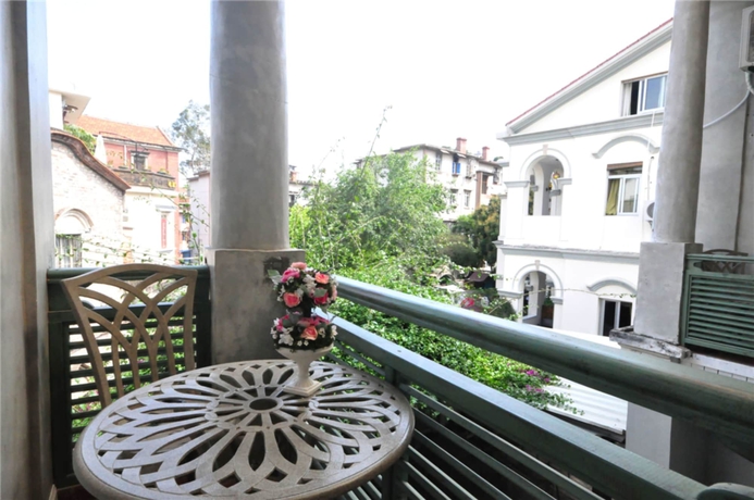 Imagen de los exteriores del Hotel Flower Yard Inn Xiamen Gulangyu Anhai Garden Branc. Foto 17