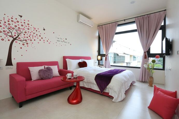 Imagen de la habitación del Hotel Flowerforest. Foto 10