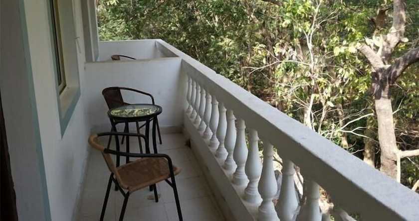 Imagen de la habitación del Hotel Flowers Guest House. Foto 6