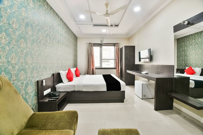 Imagen de la habitación del Hotel Flowers Inn. Foto 10
