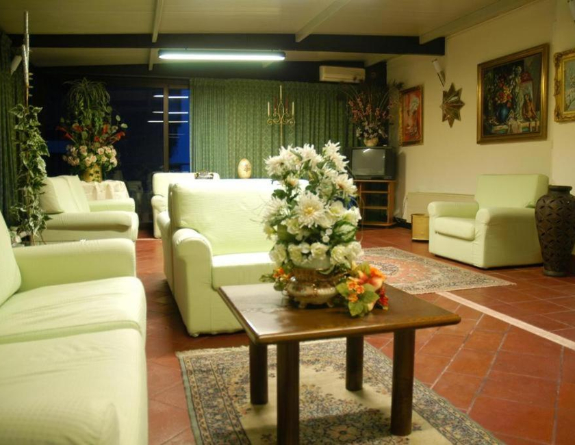 Imagen general del Hotel Flowers, Montecatini Terme. Foto 7
