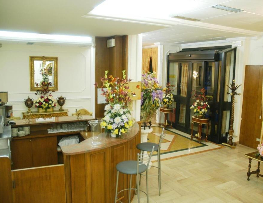 Imagen general del Hotel Flowers, Montecatini Terme. Foto 9