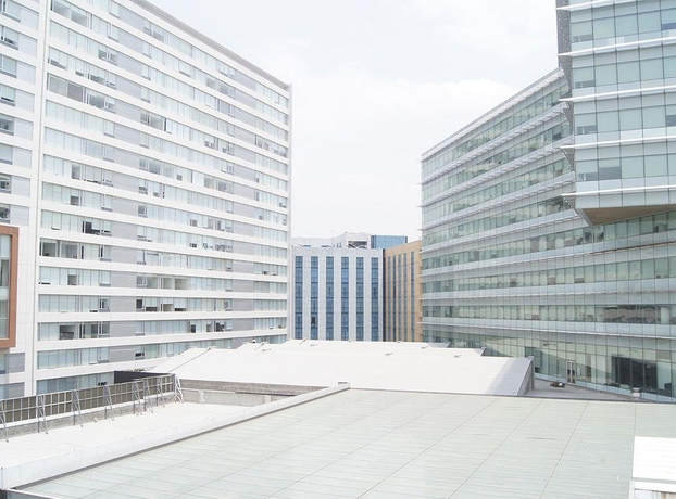 Imagen general del Hotel Flowsuites Wtc. Foto 13