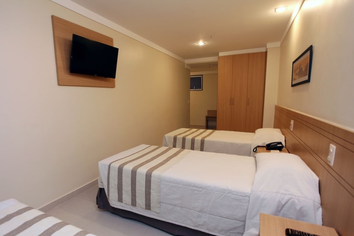 Imagen de la habitación del Hotel Fluminense. Foto 7