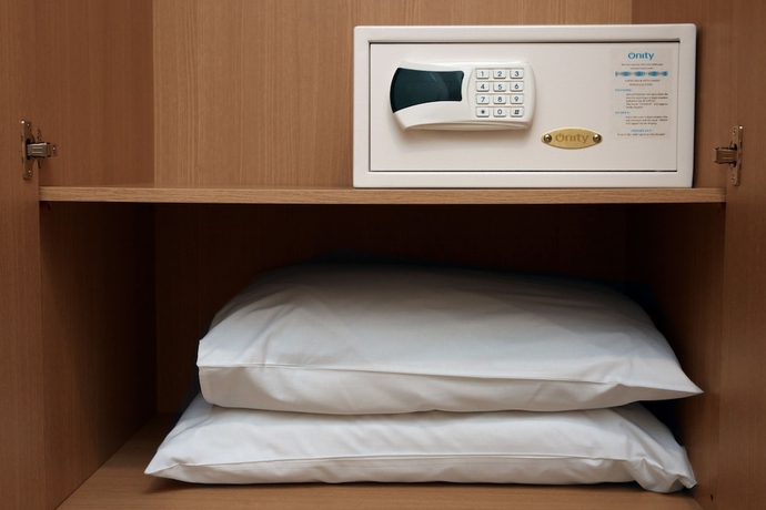 Imagen de la habitación del Hotel Fluminense. Foto 10