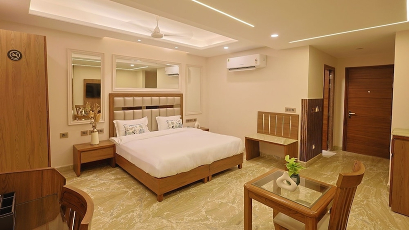 Imagen de la habitación del Hotel FlxHo Horizon ONE - Luxury and Residences Golf Course Road, 2 Min from 42-43 Metro Station. Foto 2