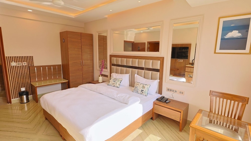 Imagen de la habitación del Hotel FlxHo Horizon ONE - Luxury and Residences Golf Course Road, 2 Min from 42-43 Metro Station. Foto 3