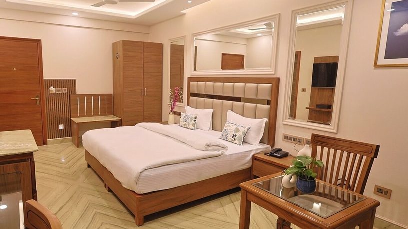 Imagen de la habitación del Hotel FlxHo Horizon ONE - Luxury and Residences Golf Course Road, 2 Min from 42-43 Metro Station. Foto 4
