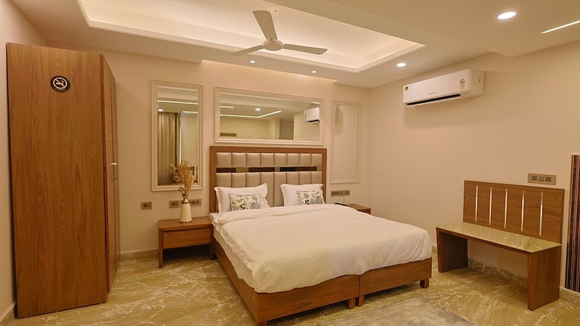 Imagen de la habitación del Hotel FlxHo Horizon ONE - Luxury and Residences Golf Course Road, 2 Min from 42-43 Metro Station. Foto 5