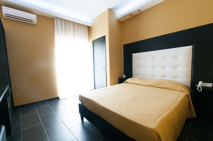 Imagen de la habitación del Hotel Fly Boutique. Foto 10