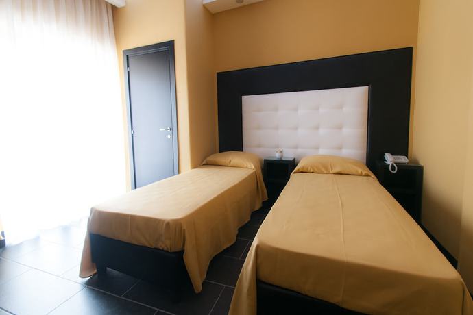 Imagen de la habitación del Hotel Fly Boutique. Foto 12