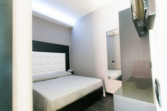 Imagen de la habitación del Hotel Fly Boutique. Foto 17