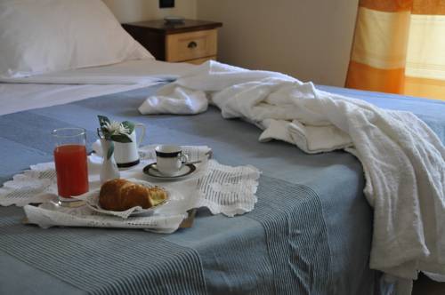 Imagen de la habitación del Hotel Fly, Casoria. Foto 6