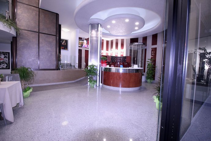 Imagen de los interiores del Hotel Fly, Galípoli. Foto 20