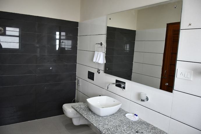 Imagen de la habitación del Hotel Flyers Paradise. Foto 11