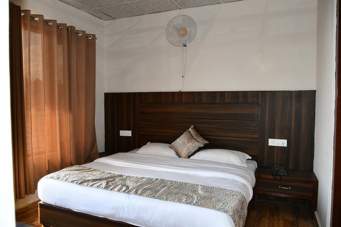 Imagen de la habitación del Hotel Flyers Paradise. Foto 17