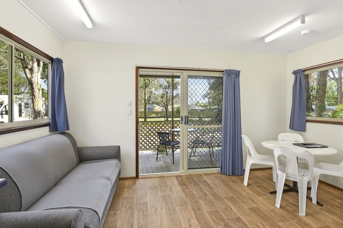 Imagen de la habitación del Hotel Flynns Beach Caravan Park. Foto 3