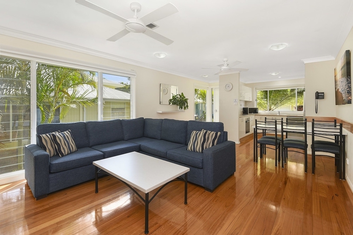 Imagen de la habitación del Hotel Flynns on Surf Beach Villas. Foto 8