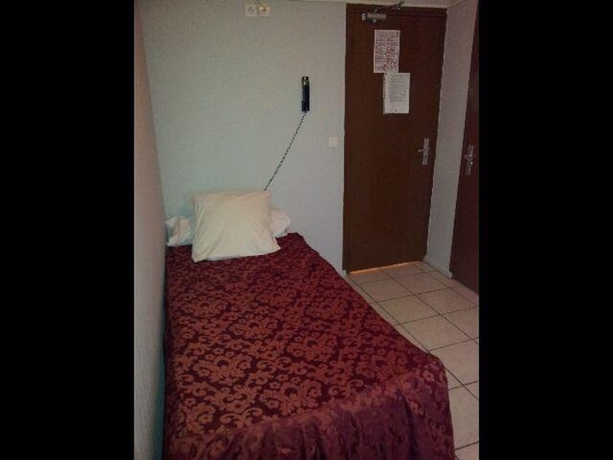 Imagen de la habitación del Hotel Fm. Foto 6