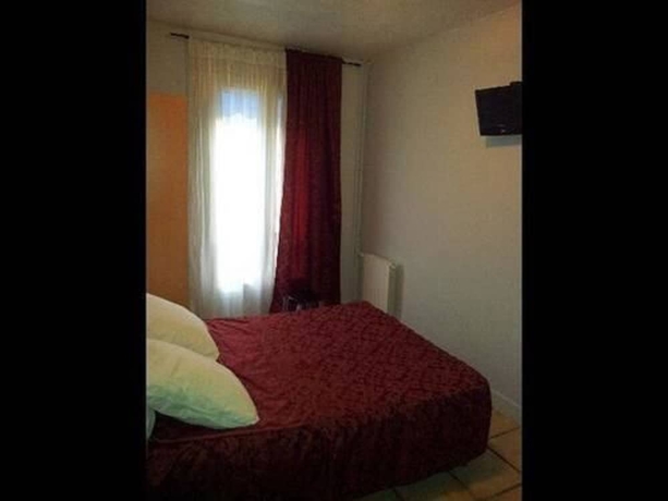 Imagen de la habitación del Hotel Fm. Foto 7