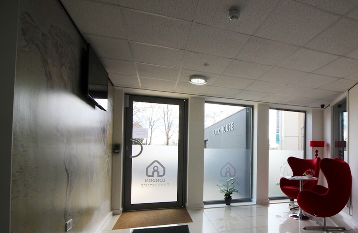 Imagen de los interiores del Hotel Fmp Parkhouse Studios. Foto 9
