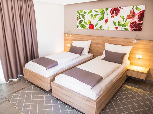 Imagen de la habitación del Hotel FoRest Village Resort. Foto 10