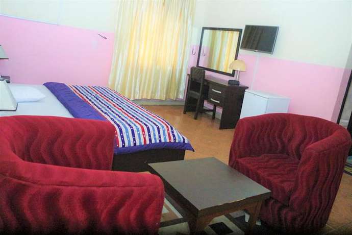 Imagen de la habitación del Hotel Focal. Foto 9