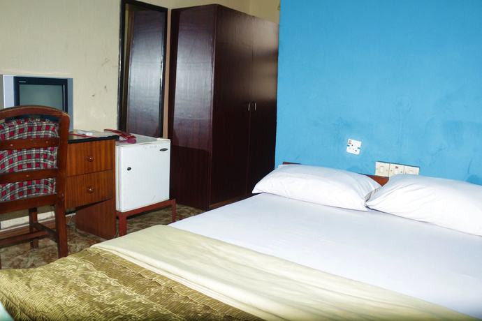 Imagen de la habitación del Hotel Focal. Foto 10