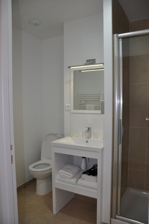 Imagen de la habitación del Hotel Foch Nancy Centre Gare. Foto 9