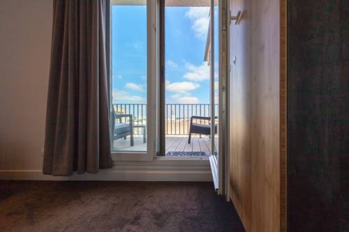 Imagen de la habitación del Hotel Foch, Tarbes. Foto 7