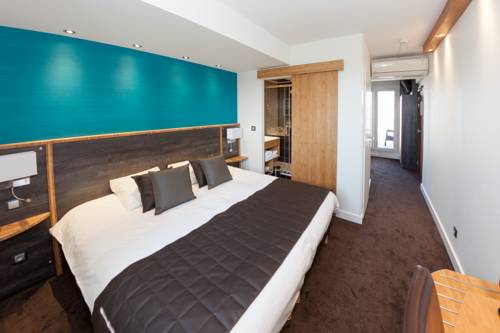 Imagen de la habitación del Hotel Foch, Tarbes. Foto 13