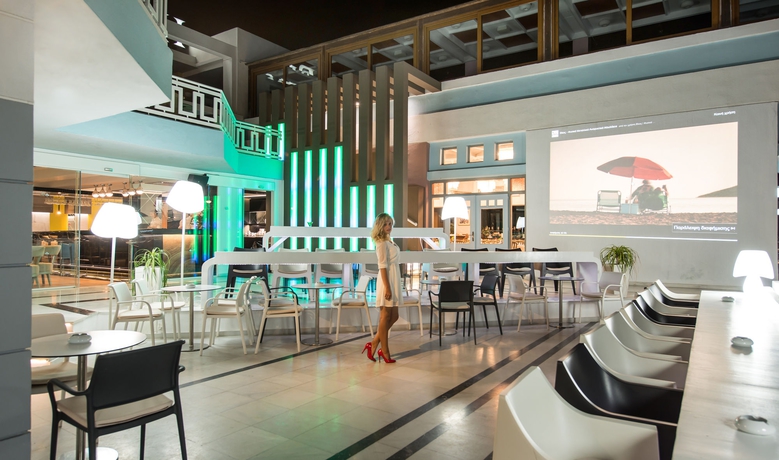 Imagen del bar/restaurante del Hotel Fodele Beach and Water Park Holiday Resort - All Inclusive. Foto 3