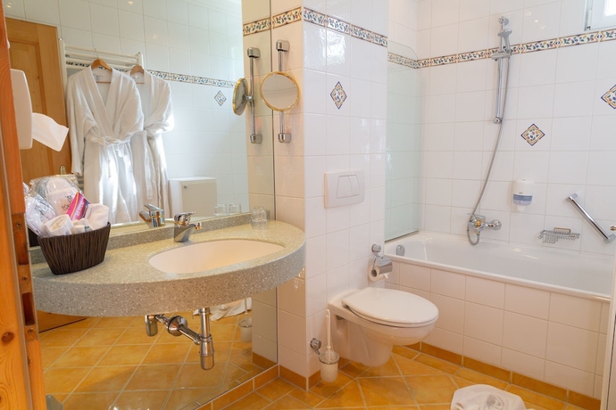 Imagen de la habitación del Hotel Foersterhof. Foto 13