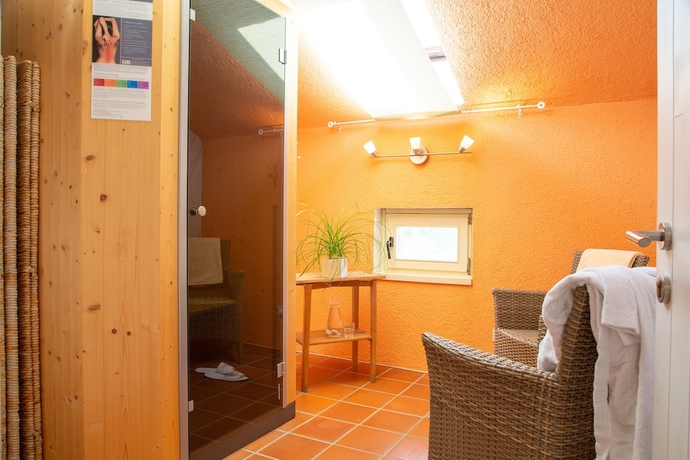 Imagen de la piscina del Hotel Foersterhof. Foto 18