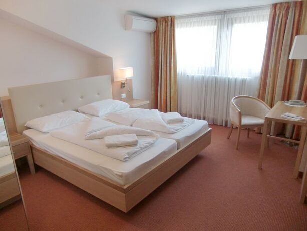 Imagen de la habitación del Hotel Foerstlerhof. Foto 18