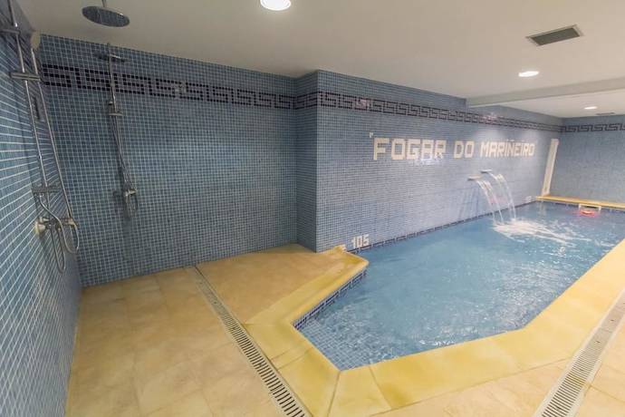 Imagen de la piscina del Hotel Fogar Do Mariñeiro. Foto 11