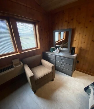 Imagen de la habitación del Hotel Foggy Mountain Lodge. Foto 13