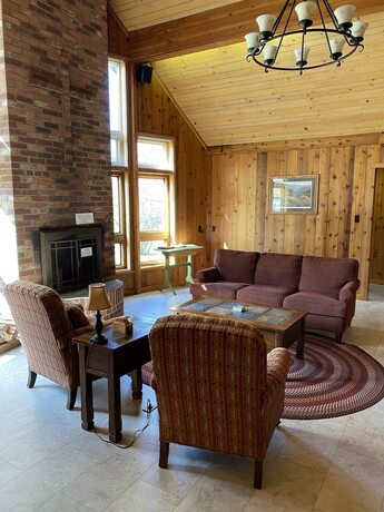 Imagen general del Hotel Foggy Mountain Lodge. Foto 2