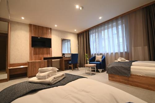 Imagen general del Hotel Foldana. Foto 11